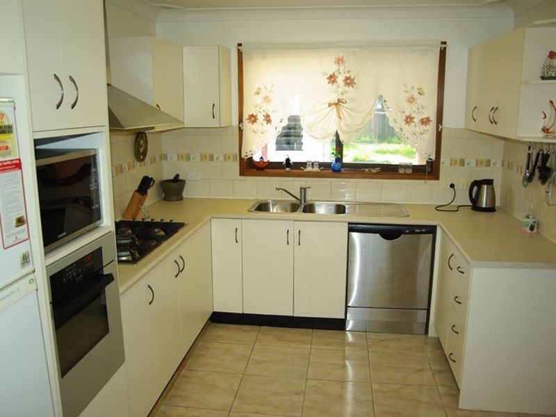 13 Eltham Street, Blacktown NSW 2148