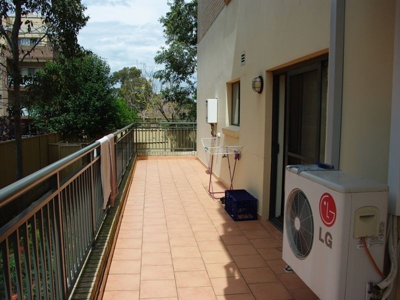 3/8-10 Clifton Street, Blacktown NSW 2148