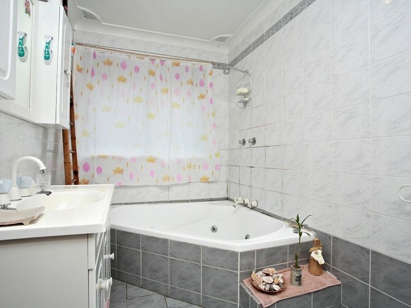 15 Pendant Avenue, Blacktown NSW 2148