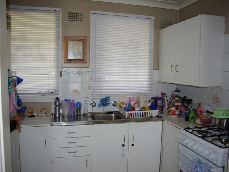 10 Vallingby Crescent, Hebersham NSW 2770