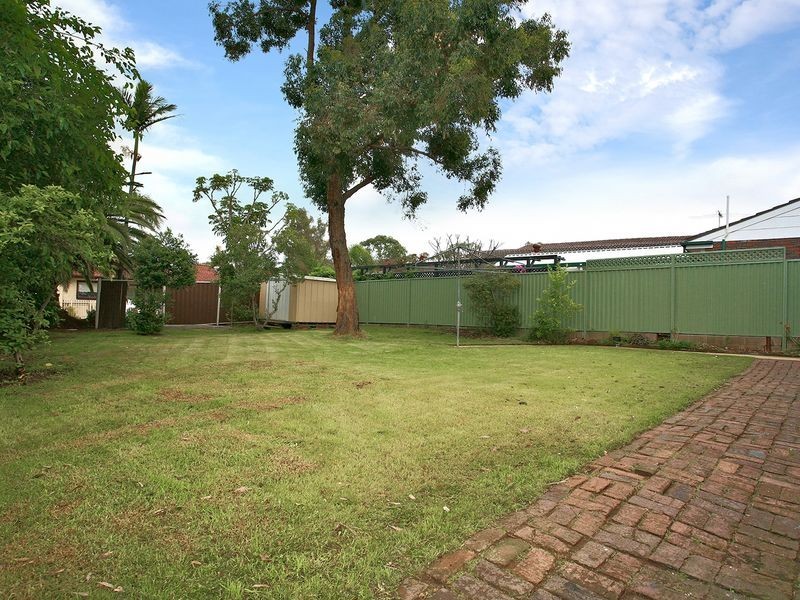 43 Topaz Crescent, Seven Hills NSW 2147