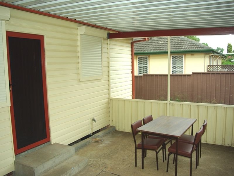 18 Robyn Street, Blacktown NSW 2148