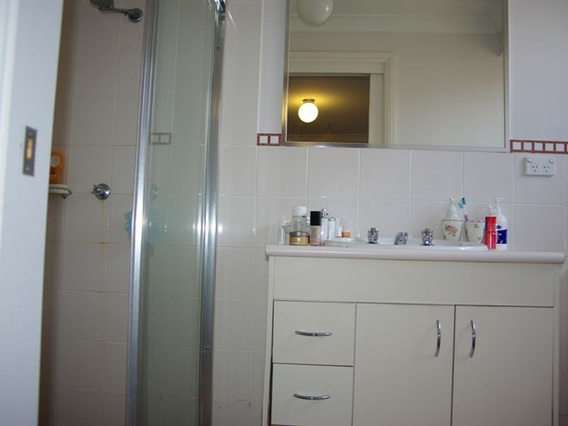 15 De Castella Drive, Blacktown NSW 2148