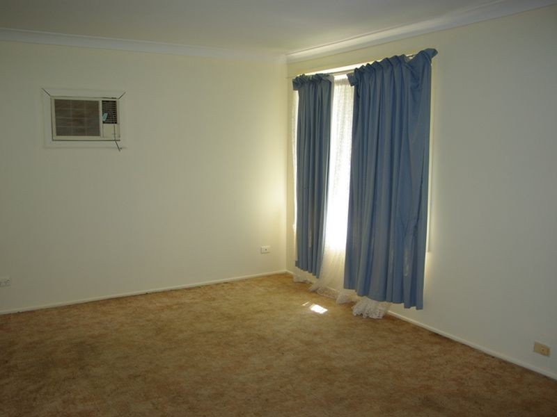 76 Pye Road, Quakers Hill NSW 2763