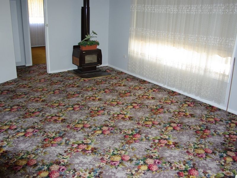 77 Lavinia Street, Seven Hills NSW 2147