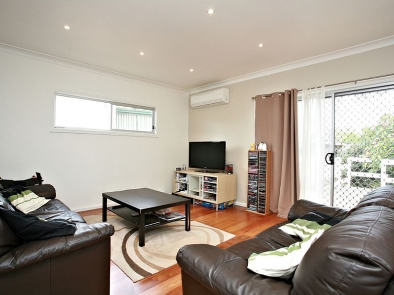 25 Danny Road, Lalor Park NSW 2147