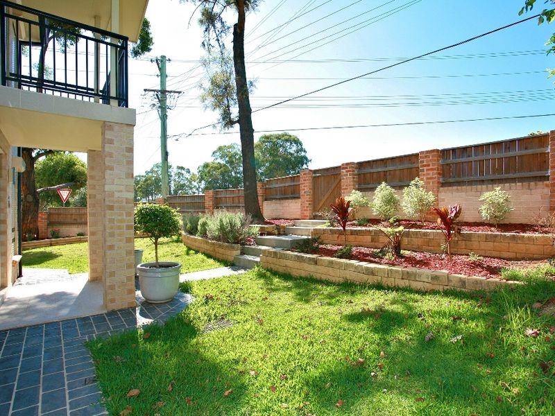 1 Keyworth Drive, Blacktown NSW 2148