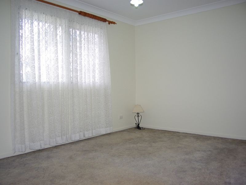 8 Verge Place, Doonside NSW 2767