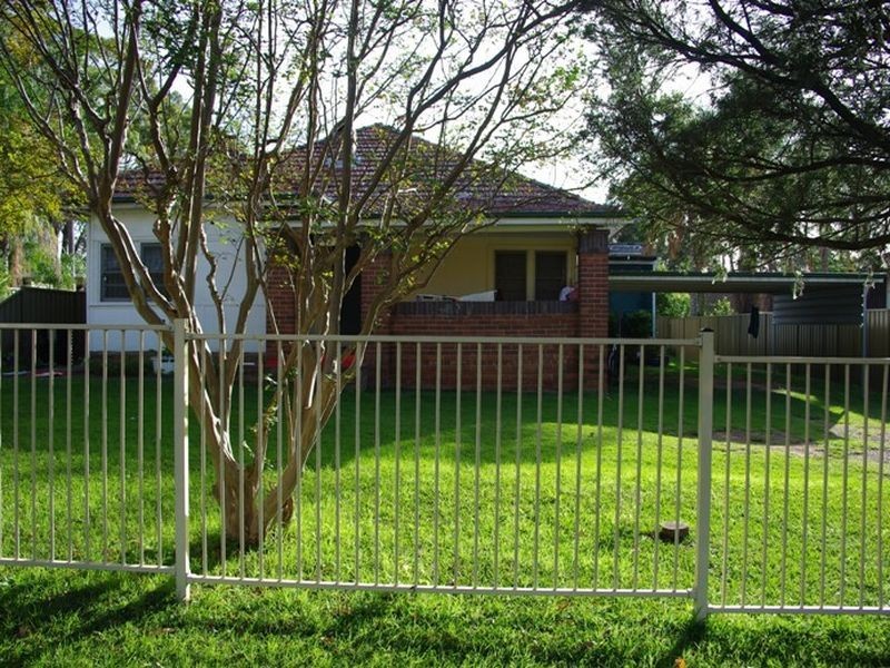 42 Walters Road, Blacktown NSW 2148