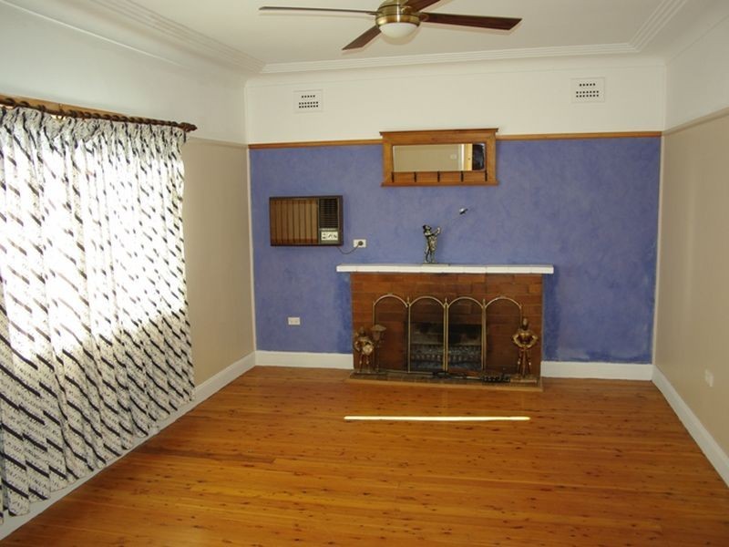 18 Dunstable Road, Blacktown NSW 2148