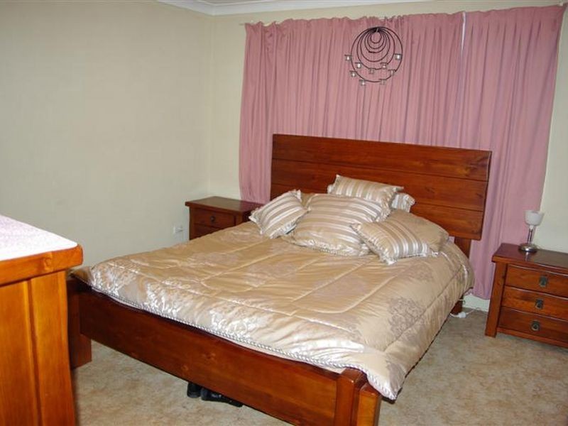 74 Pye Road, Quakers Hill NSW 2763