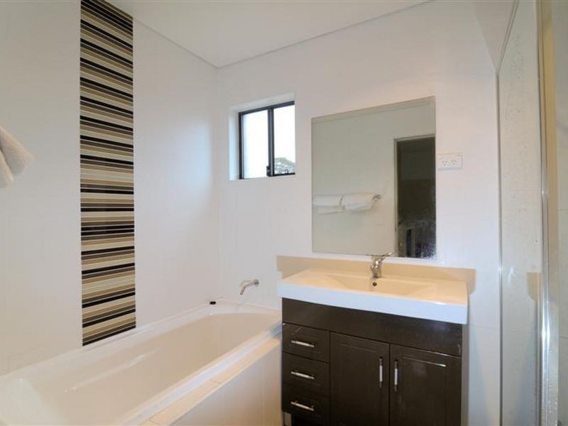 1/70 Swinson Road, Blacktown NSW 2148