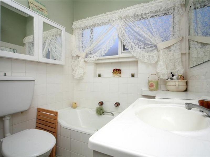 11 Valda Street, Blacktown NSW 2148