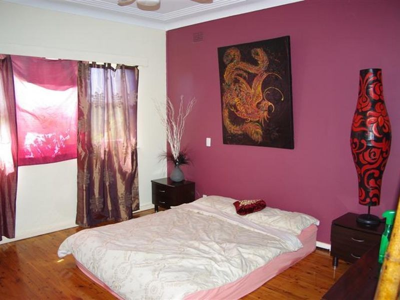 24 Highlands Crescent, Blacktown NSW 2148