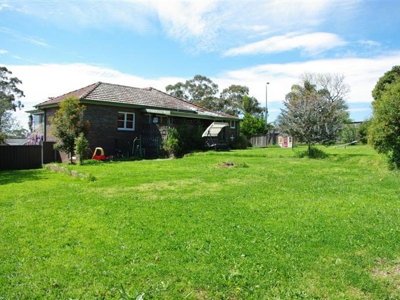 24 Highlands Crescent, Blacktown NSW 2148