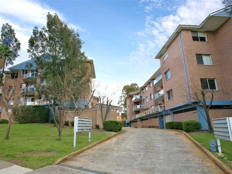 40/13-19 Devitt Street, Blacktown NSW 2148