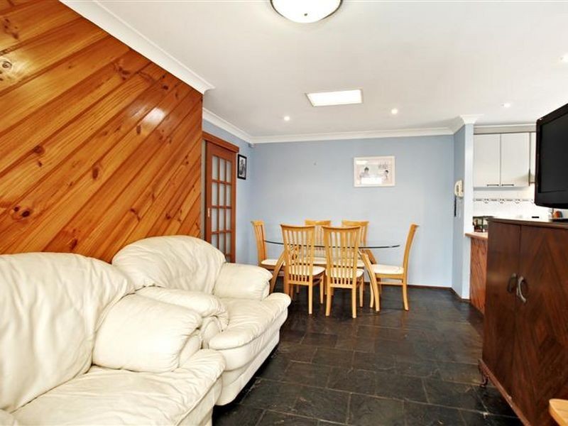 12 Slade Place, Prospect NSW 2148