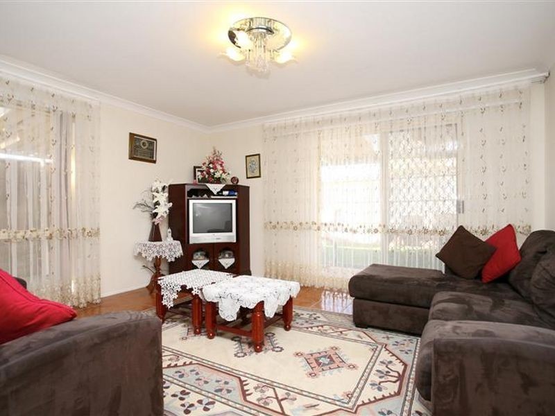 15 Talbingo Place, Woodcroft NSW 2767