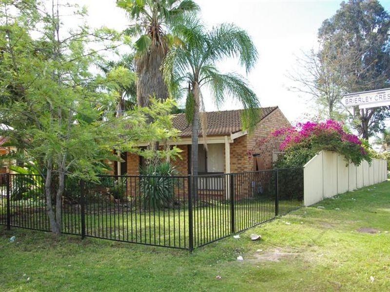 2 Brierley Crescent, Plumpton NSW 2761
