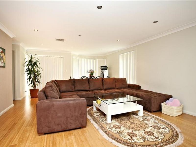 2 Wheeler Street, Lalor Park NSW 2147