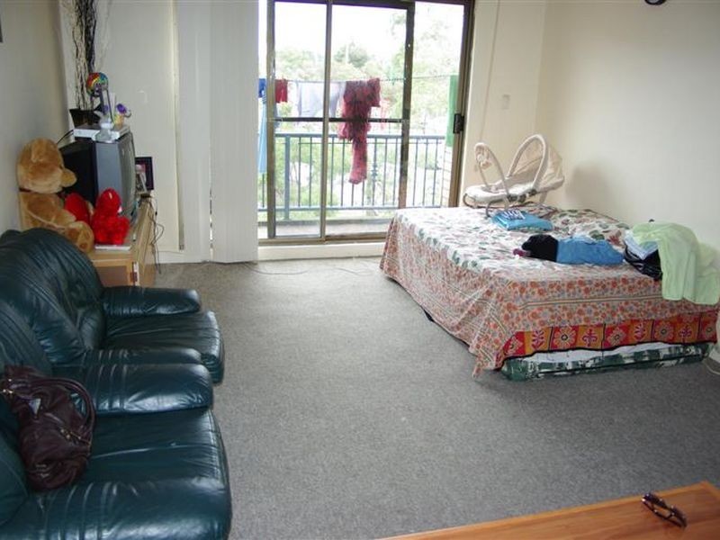 82/7 Griffiths Street, Blacktown NSW 2148