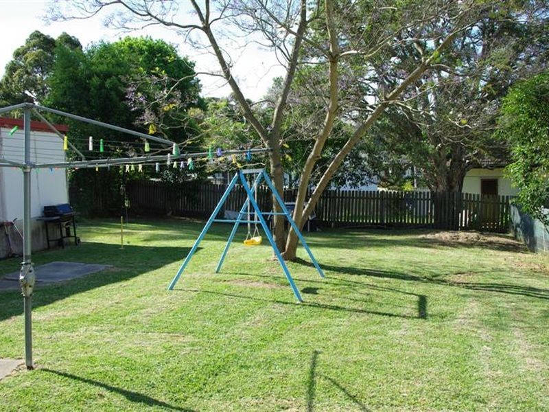 13 Noakes Parade, Lalor Park NSW 2147