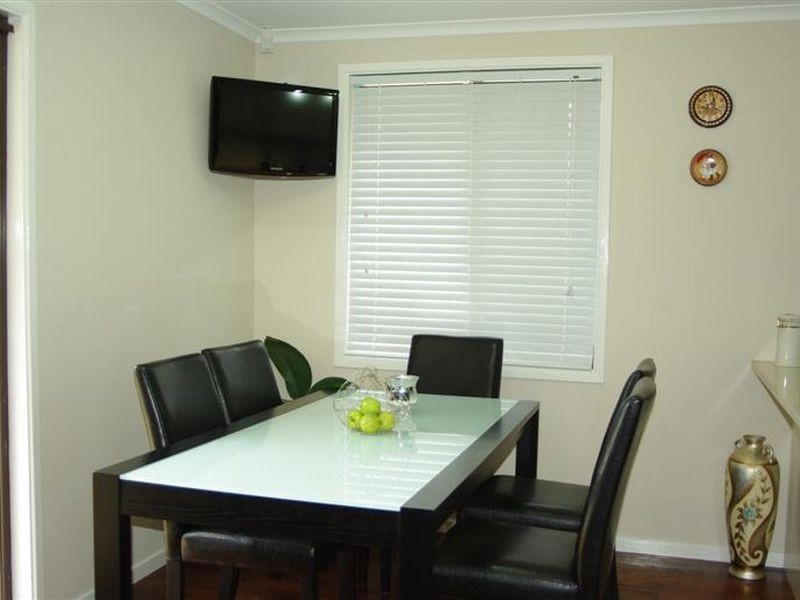 4 Bonney Place, Huntington Heights NSW 2767