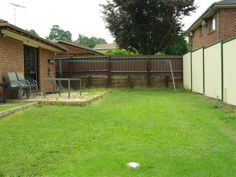 4 Bonney Place, Huntington Heights NSW 2767