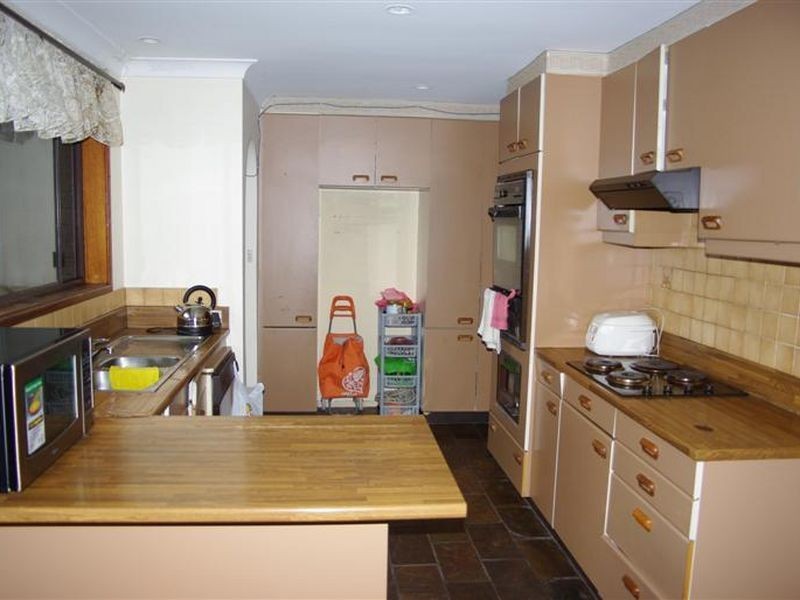 98 Mort Street, Blacktown NSW 2148
