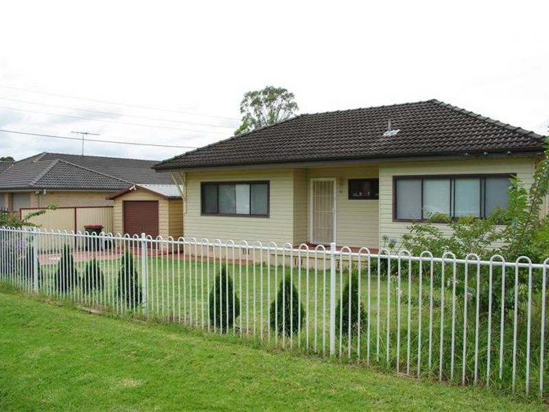 35 Tulloch Street, Blacktown NSW 2148