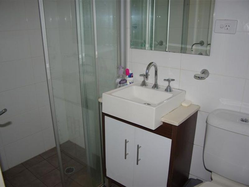 2/17-21 Bruce Street, Blacktown NSW 2148