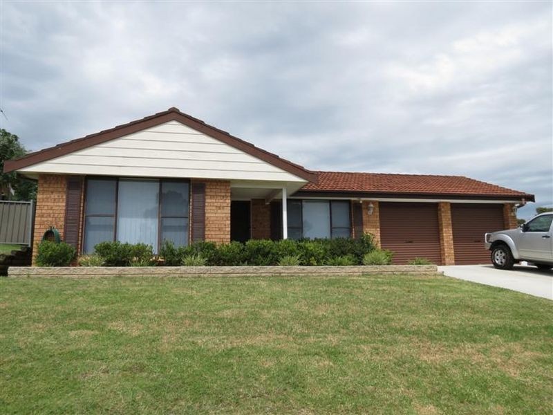 15 Sulman Place, Huntington Heights NSW 2767