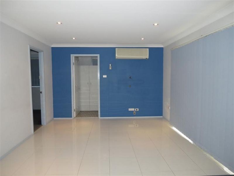 15 Sulman Place, Huntington Heights NSW 2767