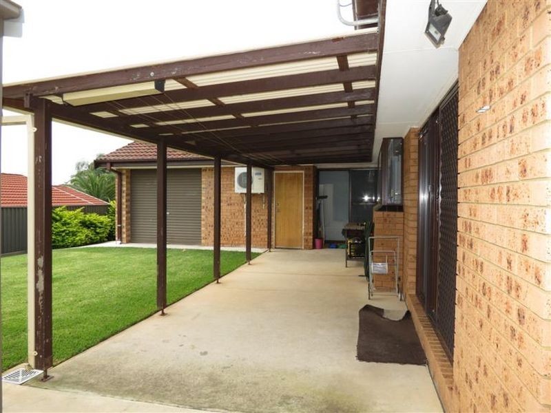 15 Sulman Place, Huntington Heights NSW 2767