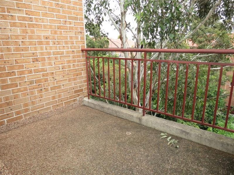 10/2-4 Fourth Avenue, Blacktown NSW 2148