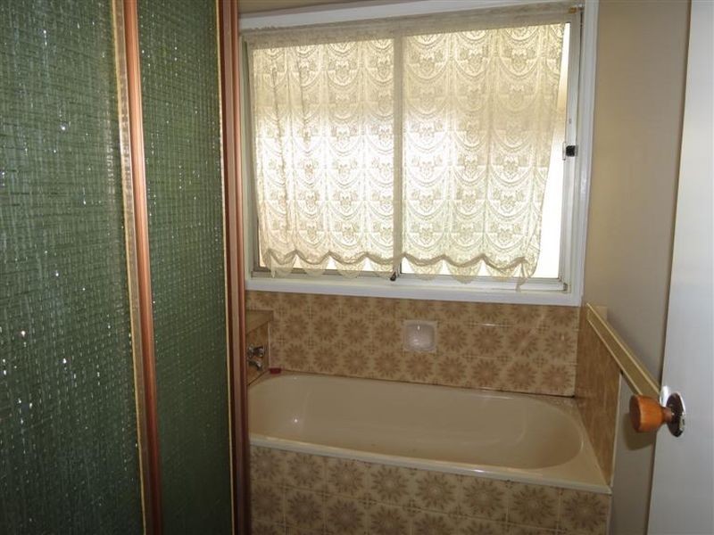 13 Arnott Road, Marayong NSW 2148