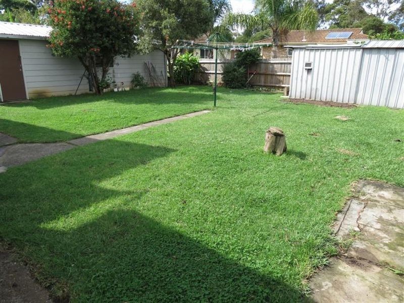 24 Wilkie Crescent, Doonside NSW 2767