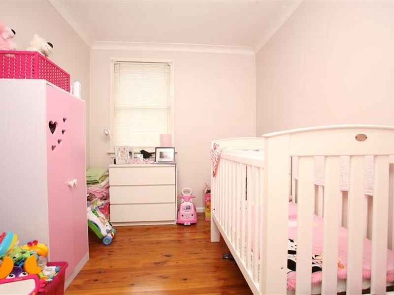 5 Goroka Street, Whalan NSW 2770