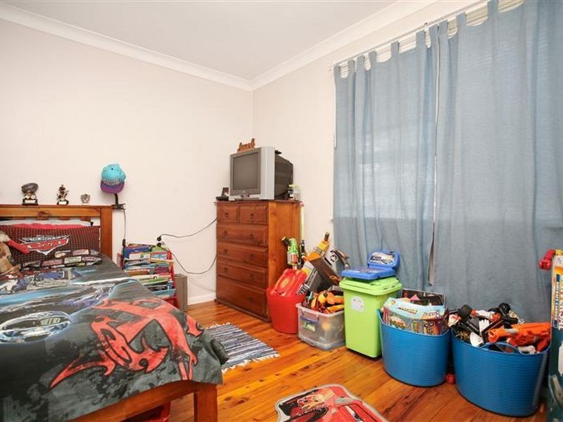 5 Goroka Street, Whalan NSW 2770