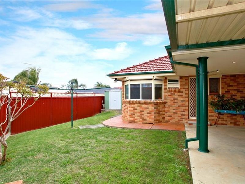 14 Hinkler Place, Huntington Heights NSW 2767