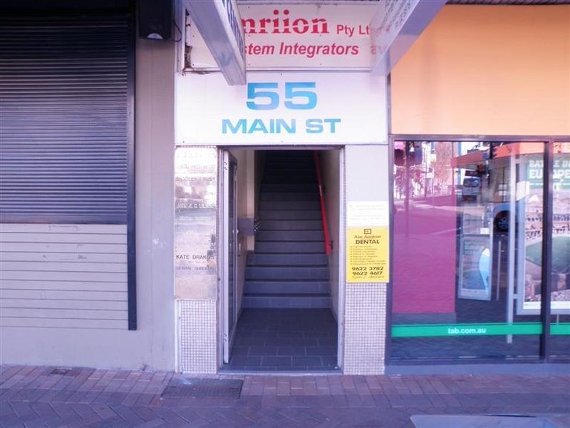 4/55 Main Street, Blacktown NSW 2148