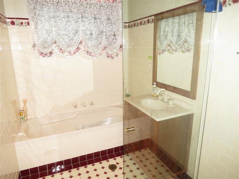 28 Roath Place, Prospect NSW 2148