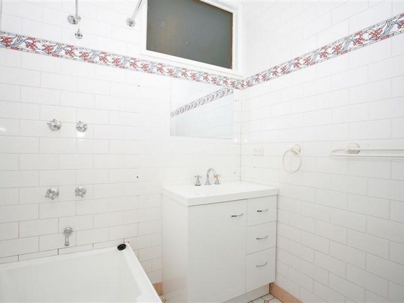 2 Patterson Road, Lalor Park NSW 2147