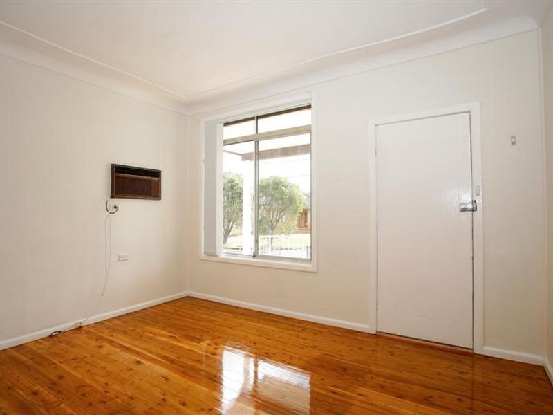 2 Patterson Road, Lalor Park NSW 2147