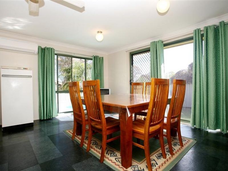 16 Keyne Street, Prospect NSW 2148