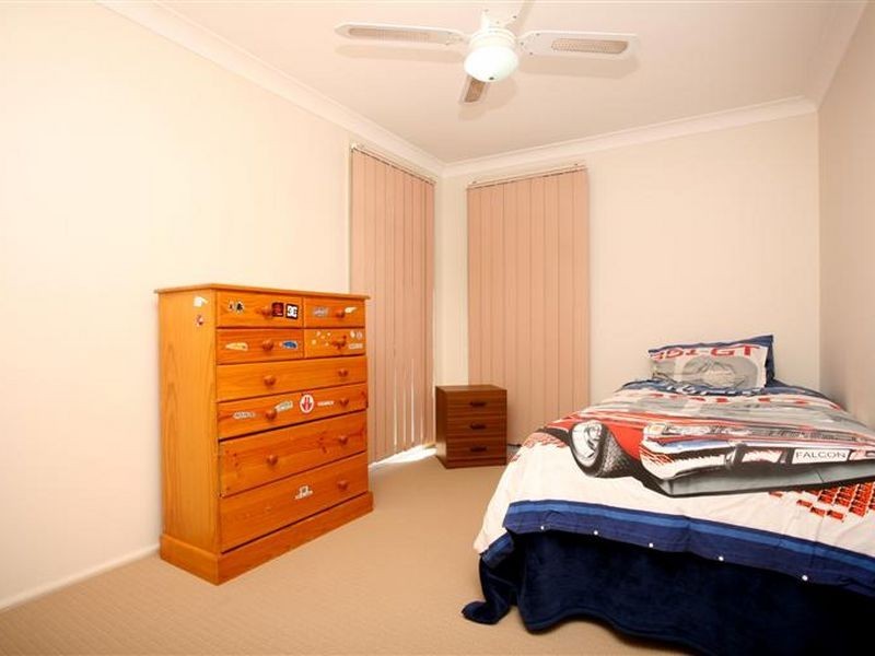 16 Keyne Street, Prospect NSW 2148