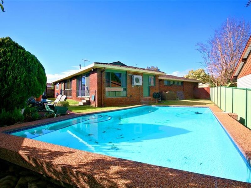 16 Keyne Street, Prospect NSW 2148