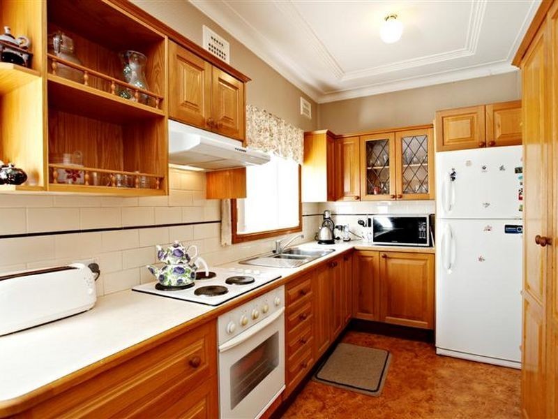 27 McCulloch Road, Blacktown NSW 2148