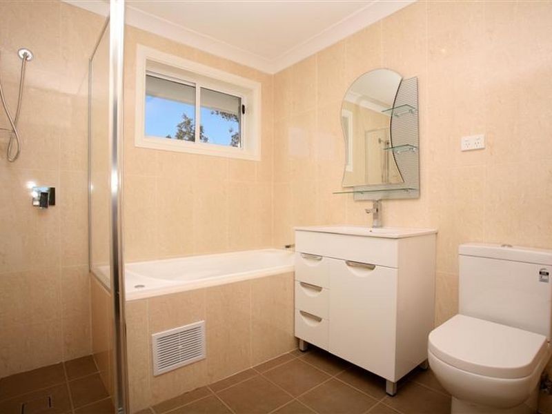 1A Highlands Crescent, Blacktown NSW 2148