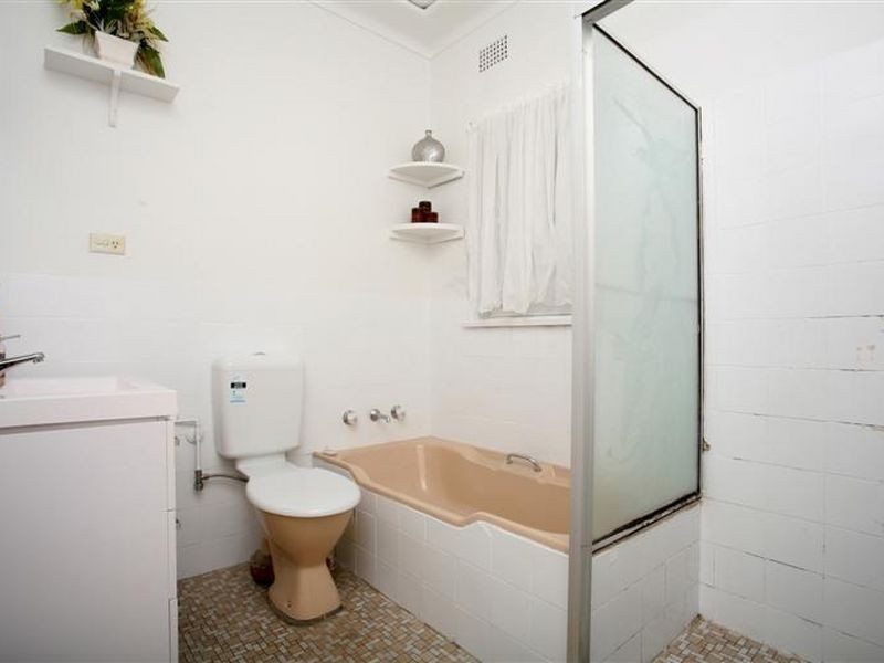 62 Killarney Avenue, Blacktown NSW 2148